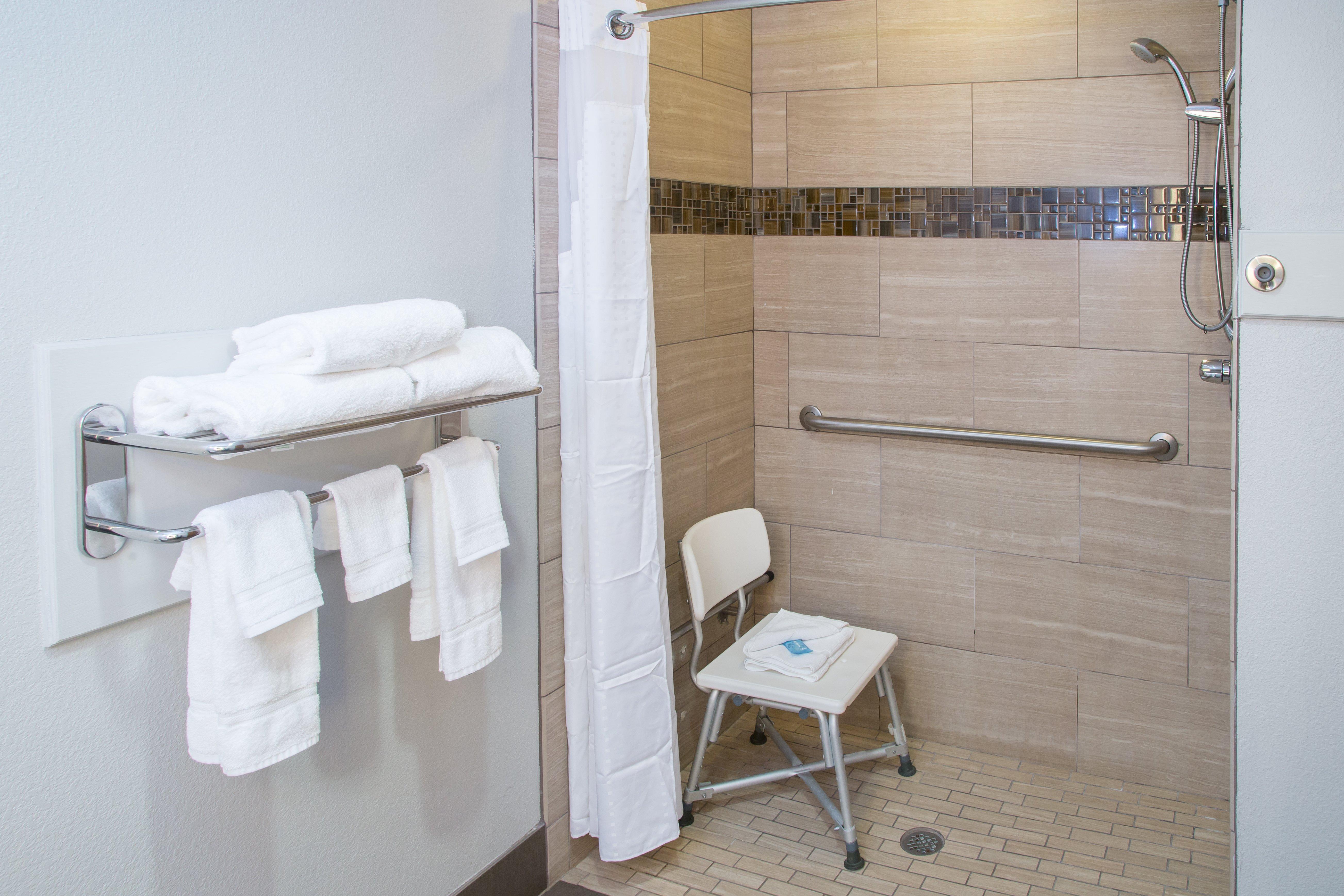 Holiday Inn Express & Suites - Oxford By Ihg Exteriér fotografie