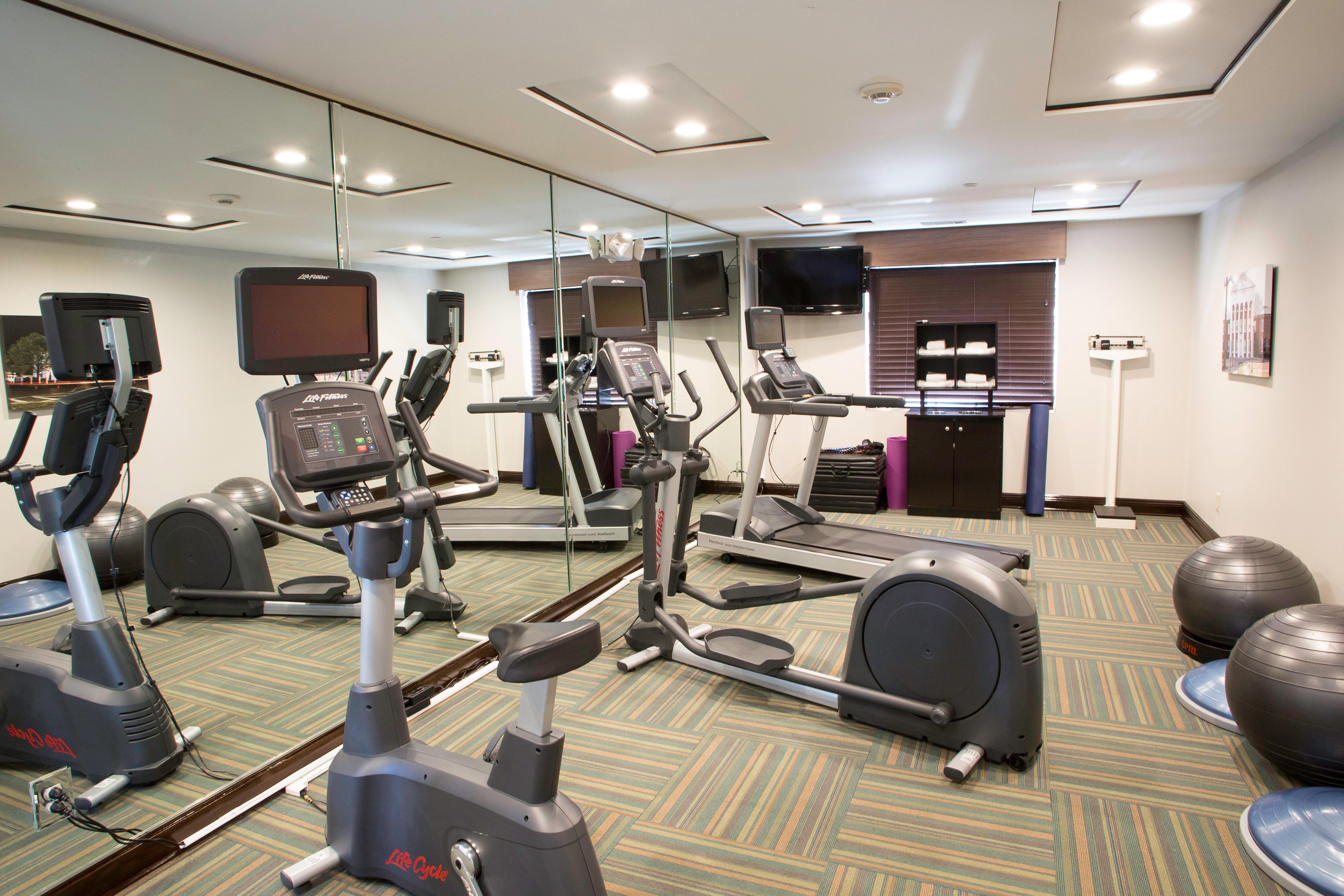 Holiday Inn Express & Suites - Oxford By Ihg Exteriér fotografie